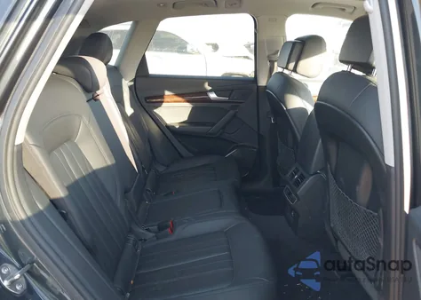 2020 Audi Q5 Premium 45 Tfsi Quattro S Tronic/Titanium Premium 45 Tfsi Quattro S Tronic z USA, uszkodzony, nr VIN WA1ANAFY0L2026092